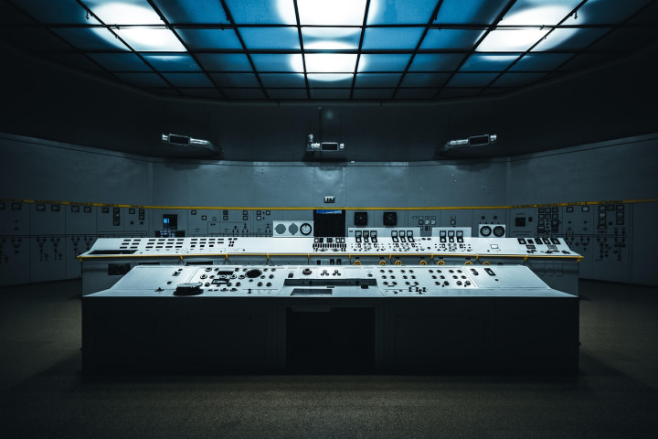 flight dispatch control center